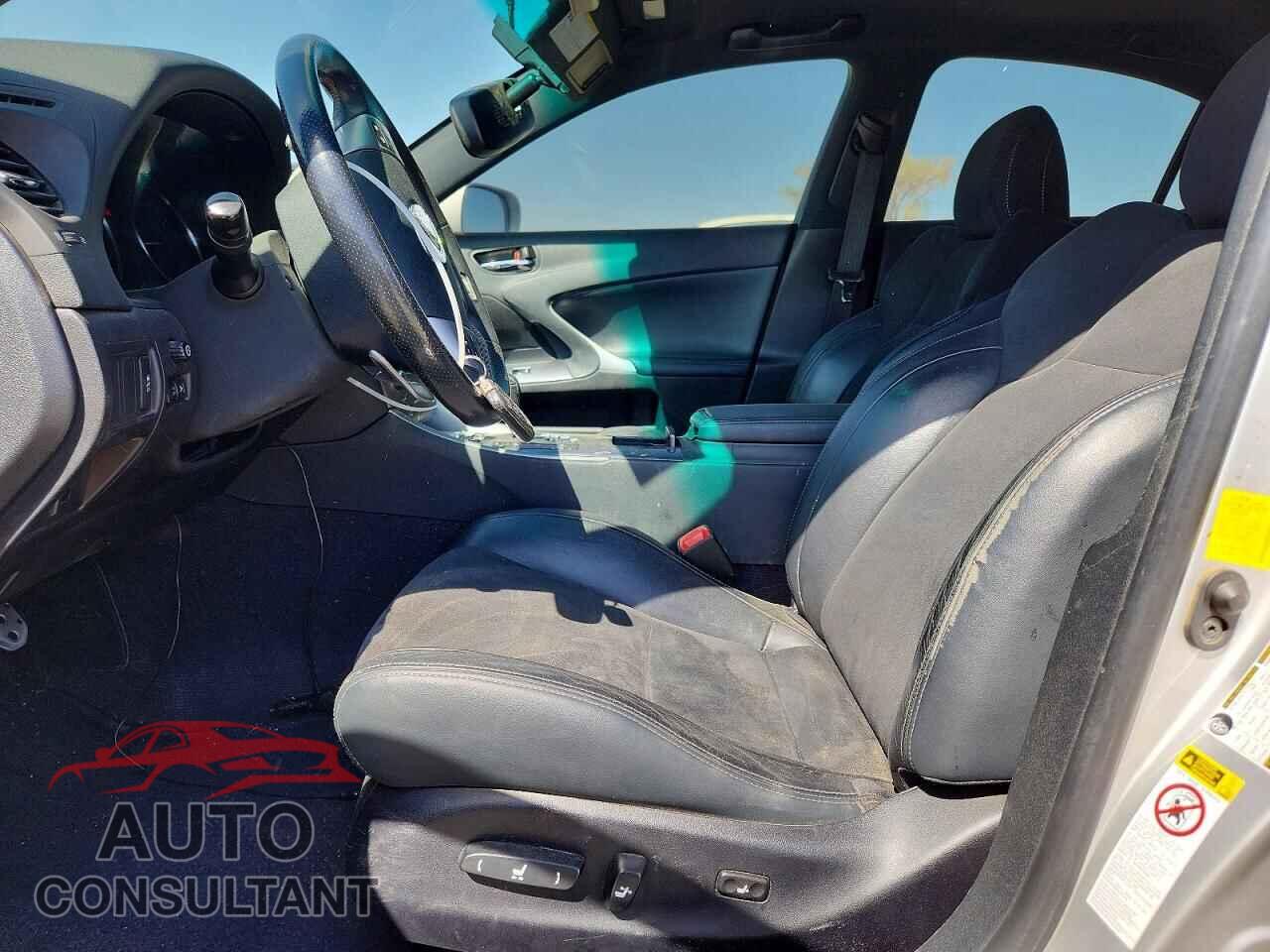 LEXUS IS 2012 - JTHBF5C25C5166294