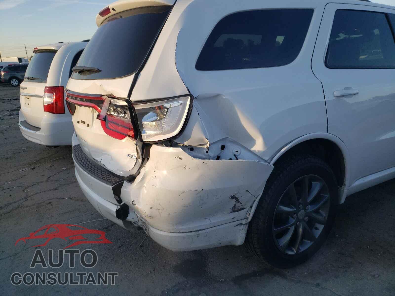 DODGE DURANGO 2018 - 1C4RDJDG3JC439380