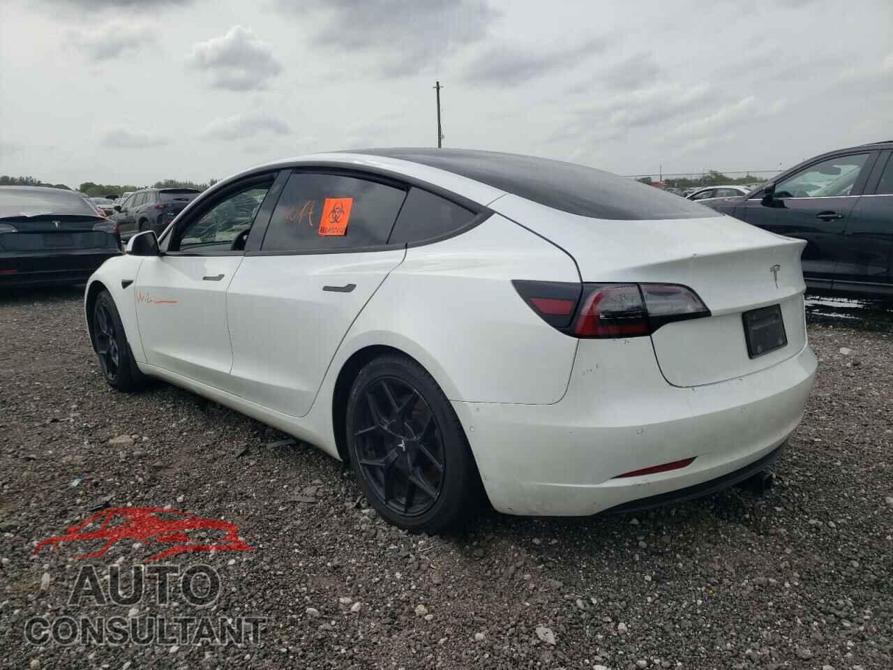 TESLA MODEL 3 2021 - 5YJ3E1EA1MF920961