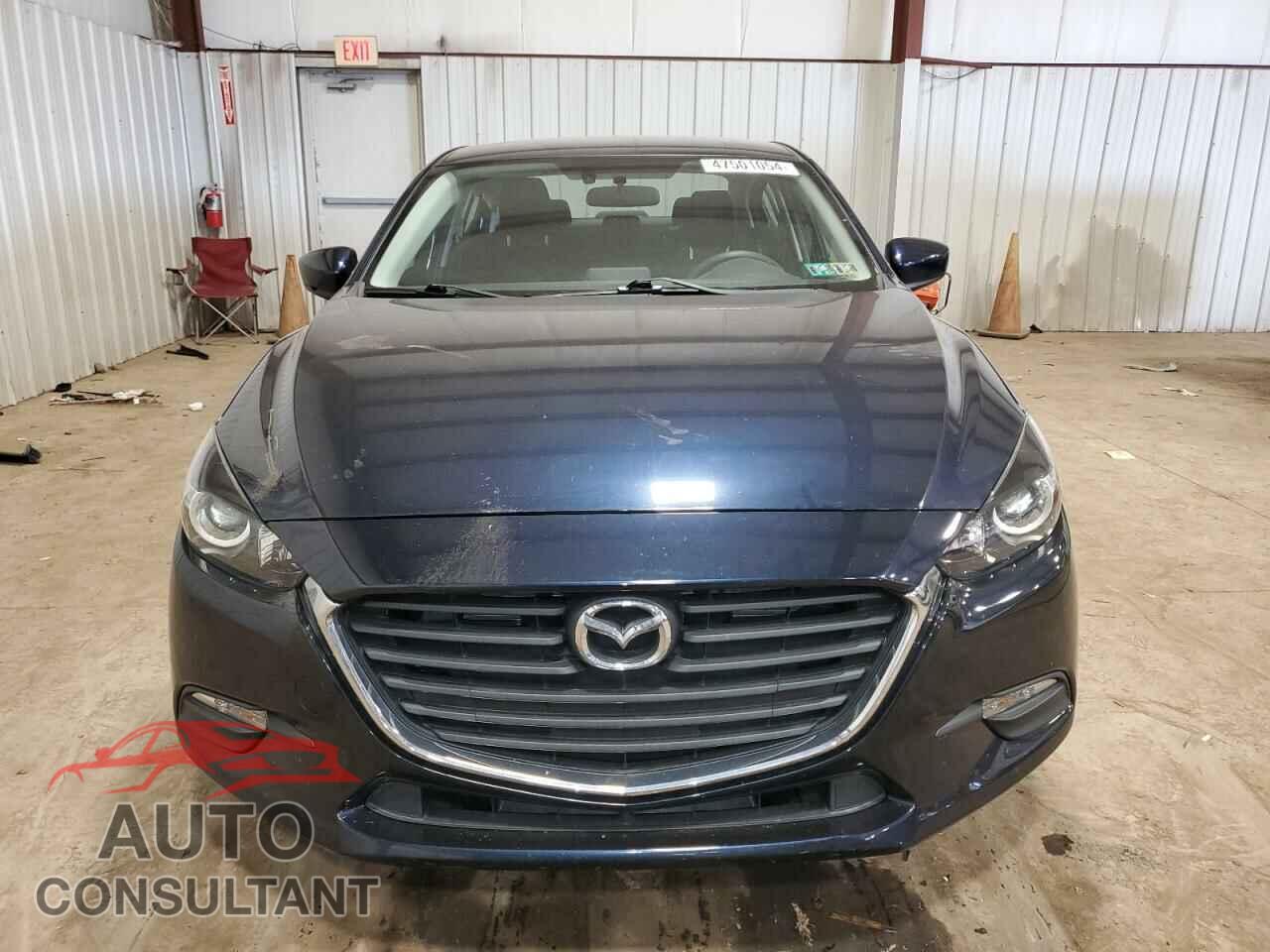 MAZDA 3 2017 - 3MZBN1U76HM112587