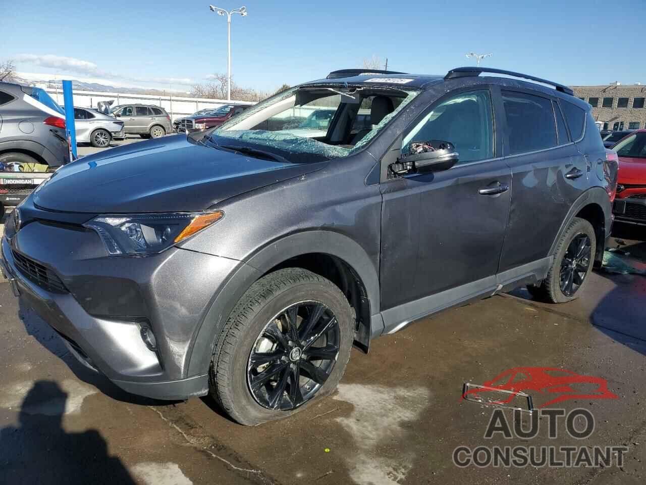 TOYOTA RAV4 2018 - 2T3RFREV2JW725790