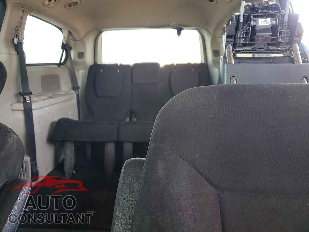 DODGE CARAVAN 2011 - 2D4RN3DGXBR750583