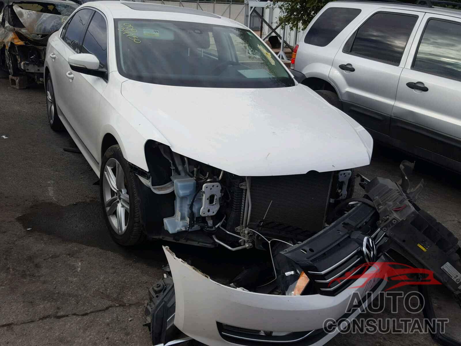VOLKSWAGEN PASSAT 2015 - 1VWBS7A32FC041710