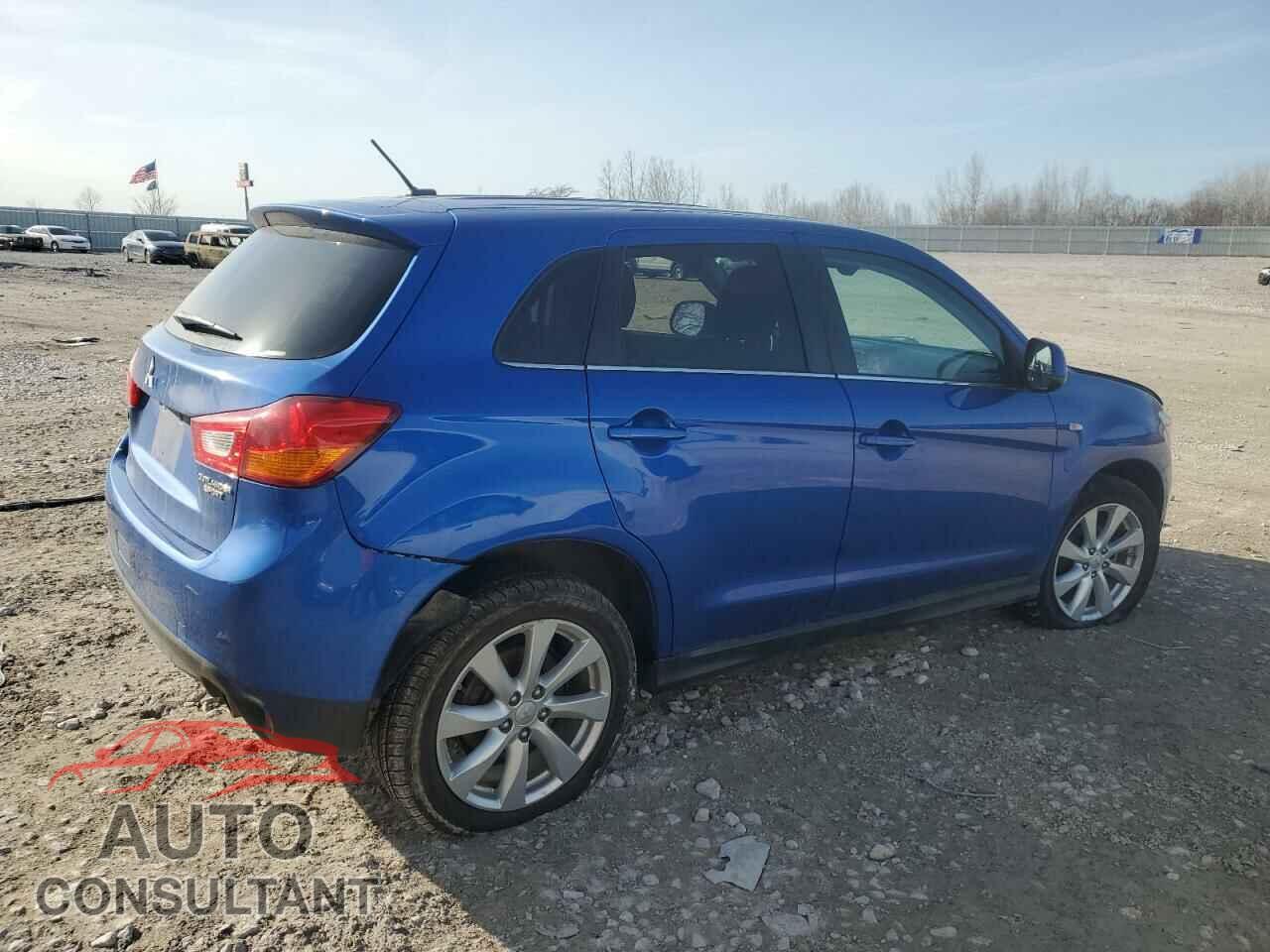 MITSUBISHI OUTLANDER 2015 - 4A4AR4AU9FE016902