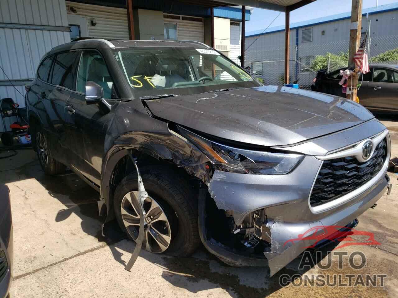 TOYOTA HIGHLANDER 2022 - 5TDGZRBH5NS212019