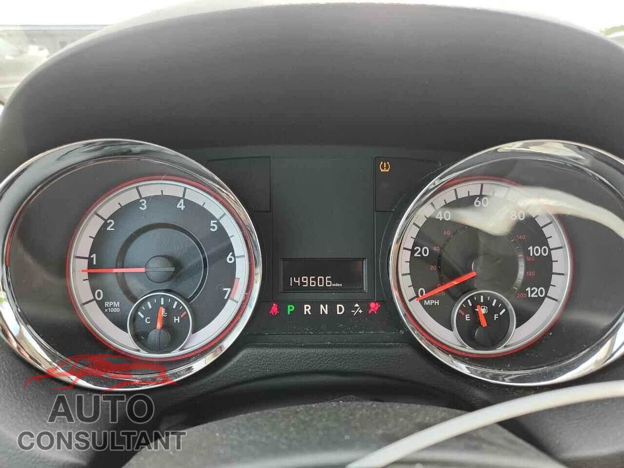 DODGE CARAVAN 2013 - 2C4RDGBG0DR740710