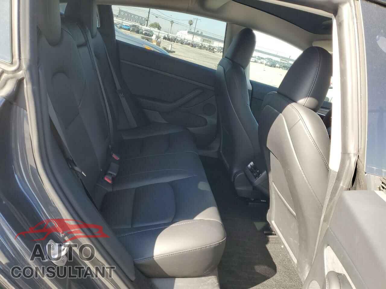 TESLA MODEL 3 2023 - 5YJ3E1EA2PF652944