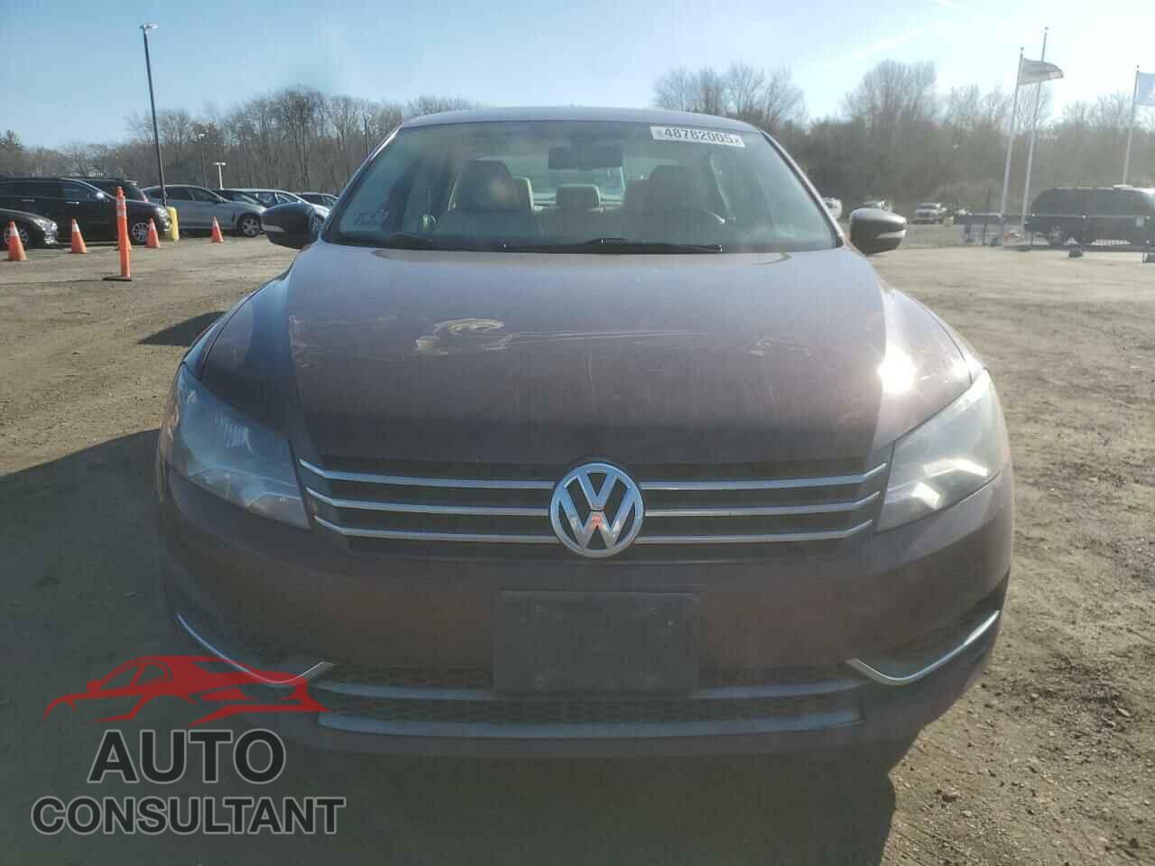 VOLKSWAGEN PASSAT 2012 - 1VWCP7A38CC106531