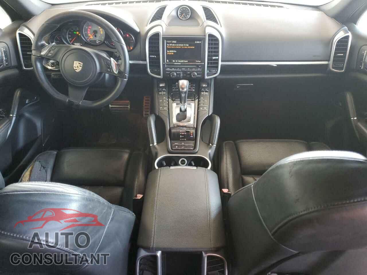PORSCHE CAYENNE 2012 - WP1AE2A20CLA92021