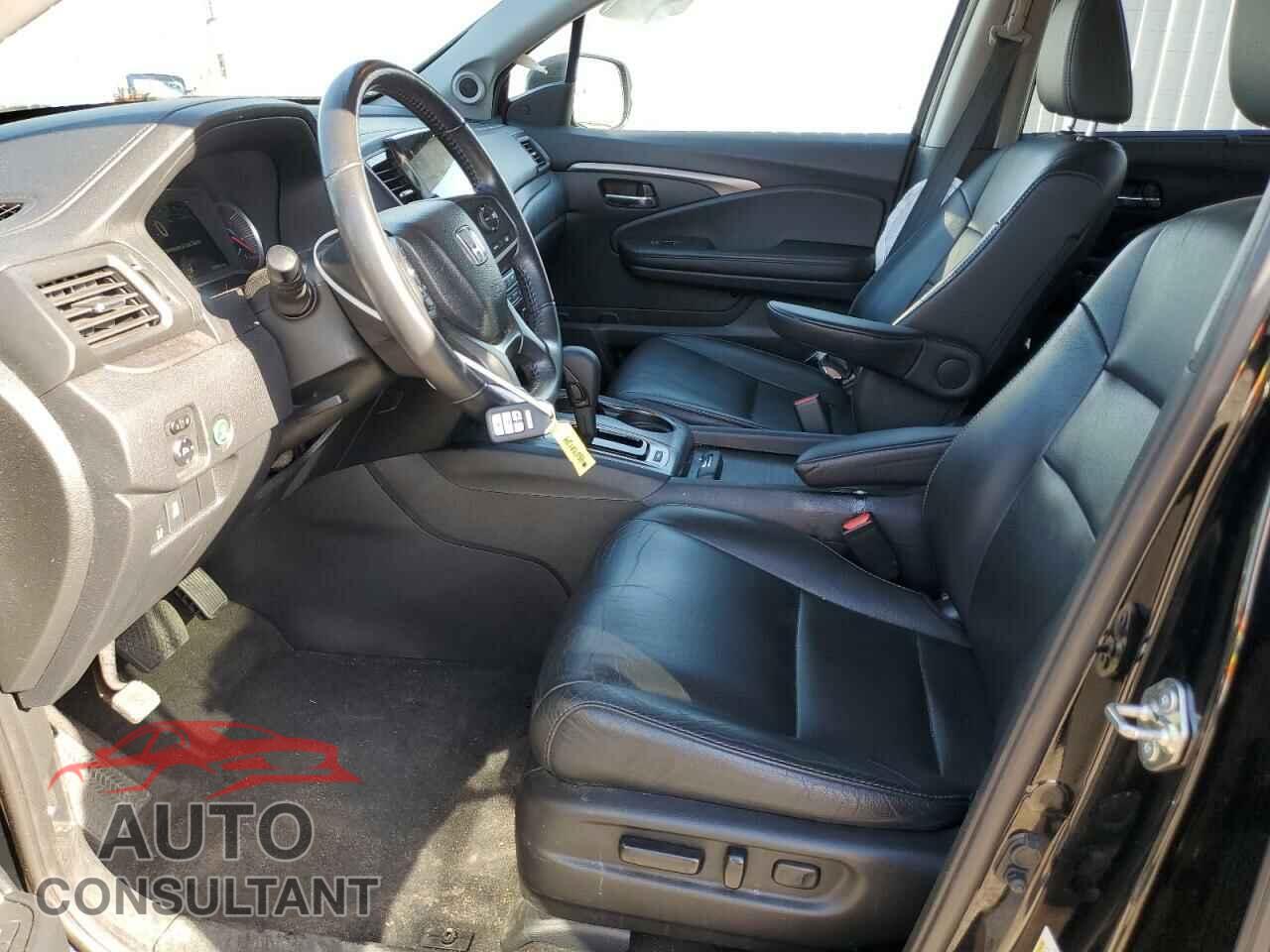 HONDA PILOT 2020 - 5FNYF5H59LB010532