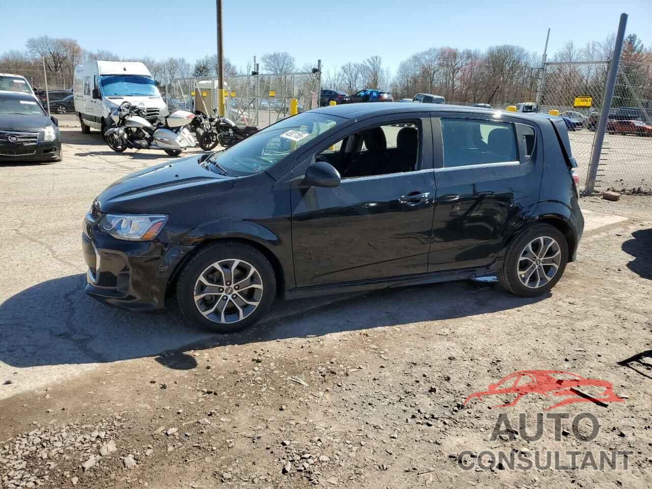CHEVROLET SONIC 2017 - 1G1JD6SHXH4176372