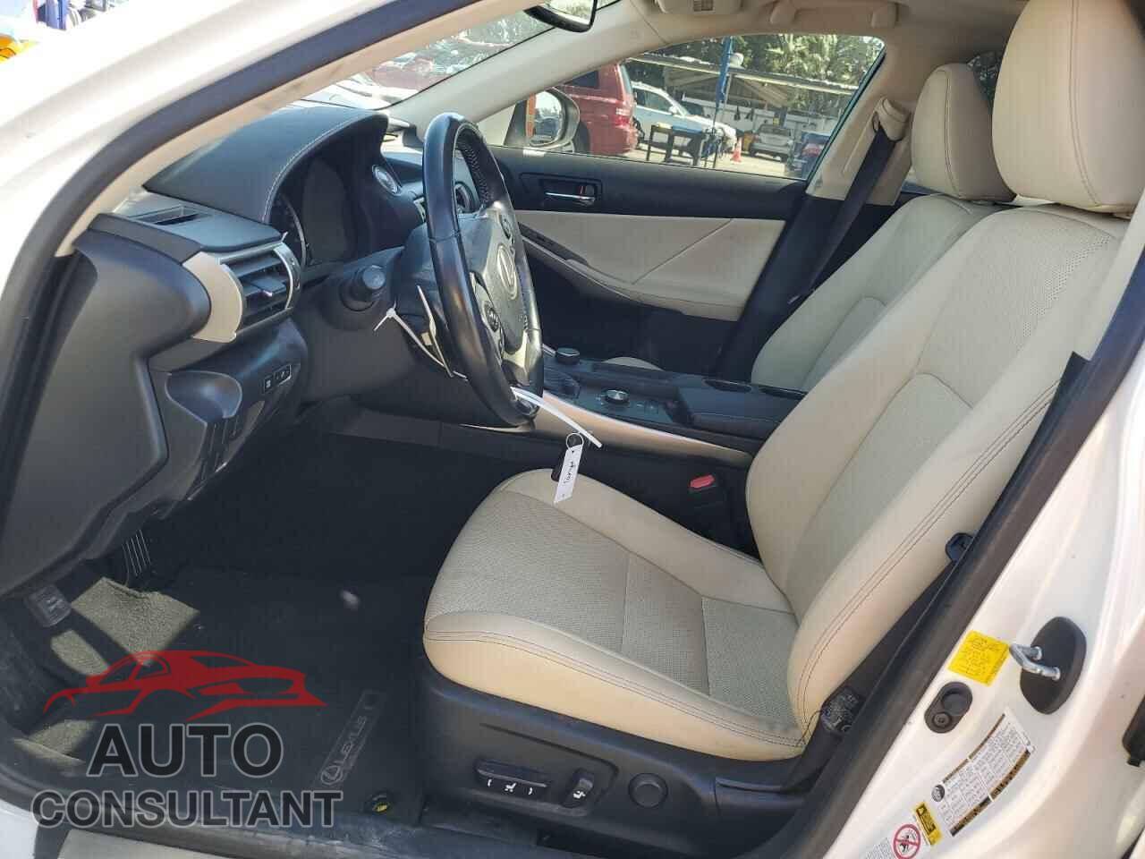 LEXUS IS 2016 - JTHBA1D26G5023446