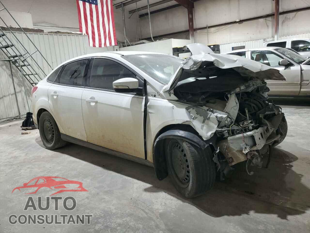 FORD FOCUS 2013 - 1FADP3F28DL334178
