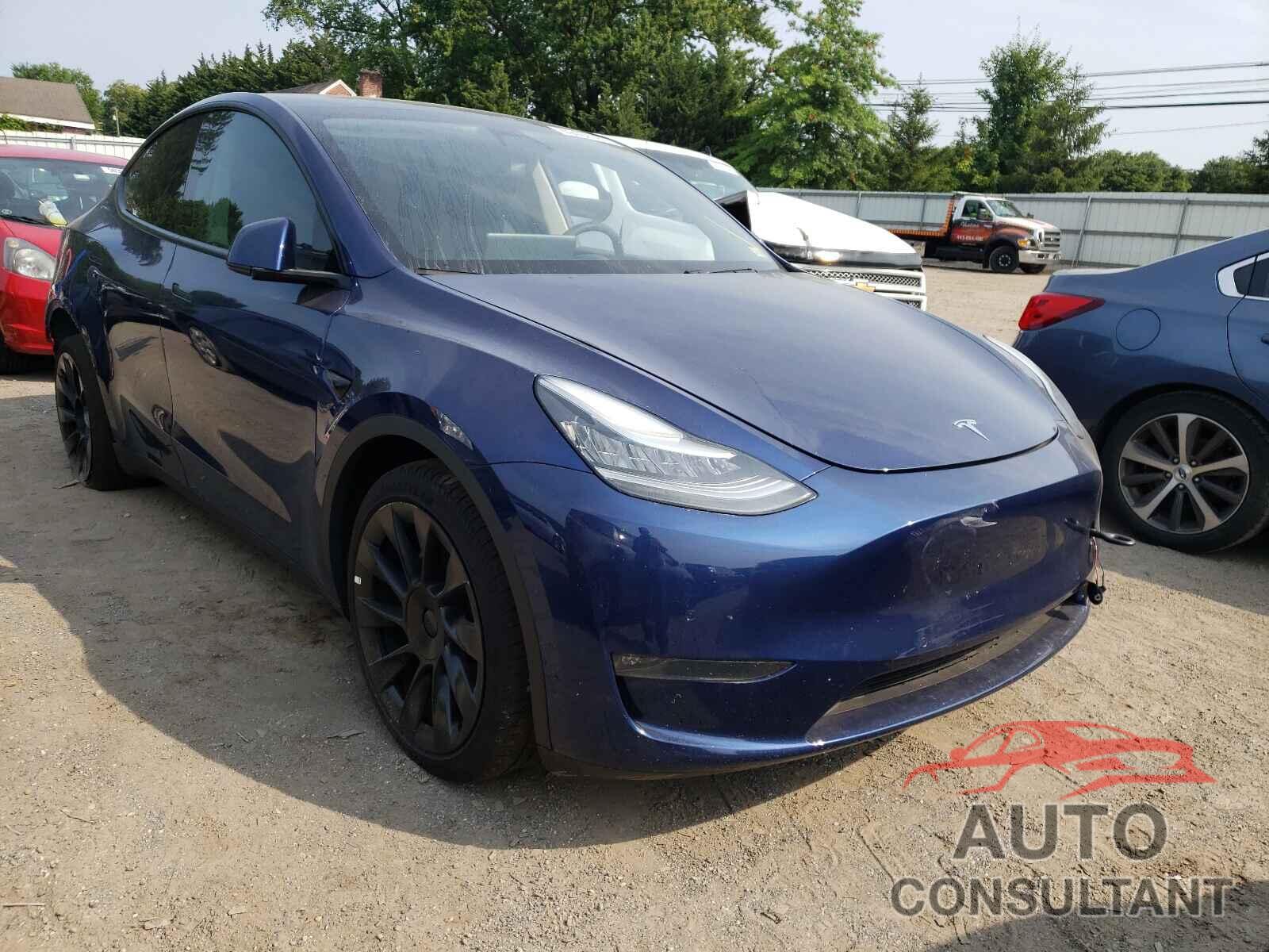 TESLA MODEL Y 2020 - 5YJYGDEF9LF000572