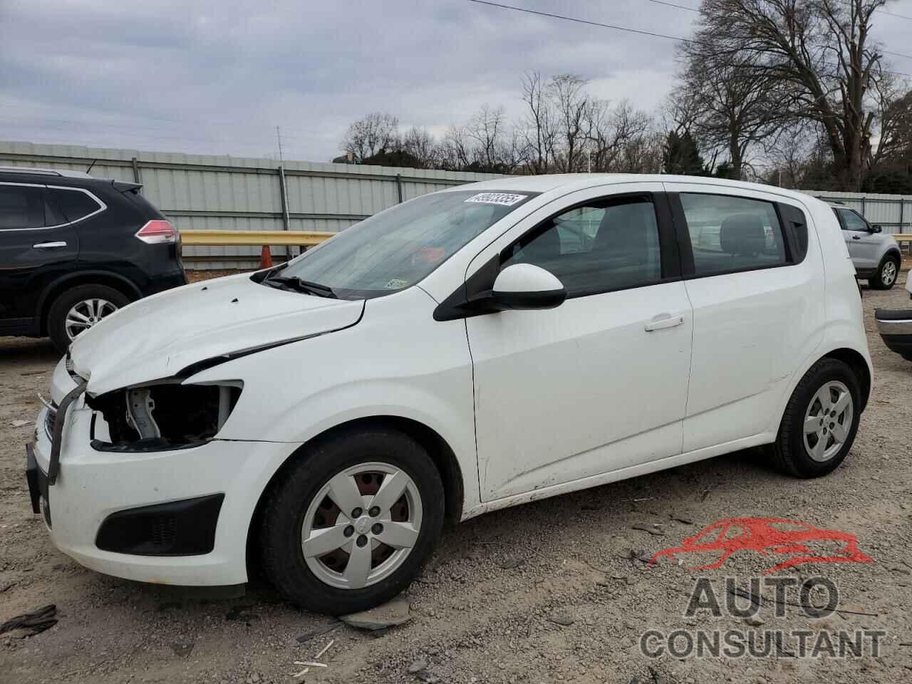 CHEVROLET SONIC 2016 - 1G1JA6SG5G4169392