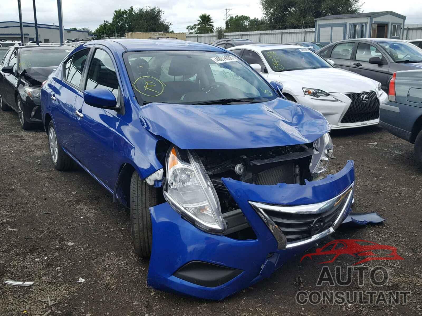 NISSAN VERSA 2017 - 3N1CN7AP1HL900748