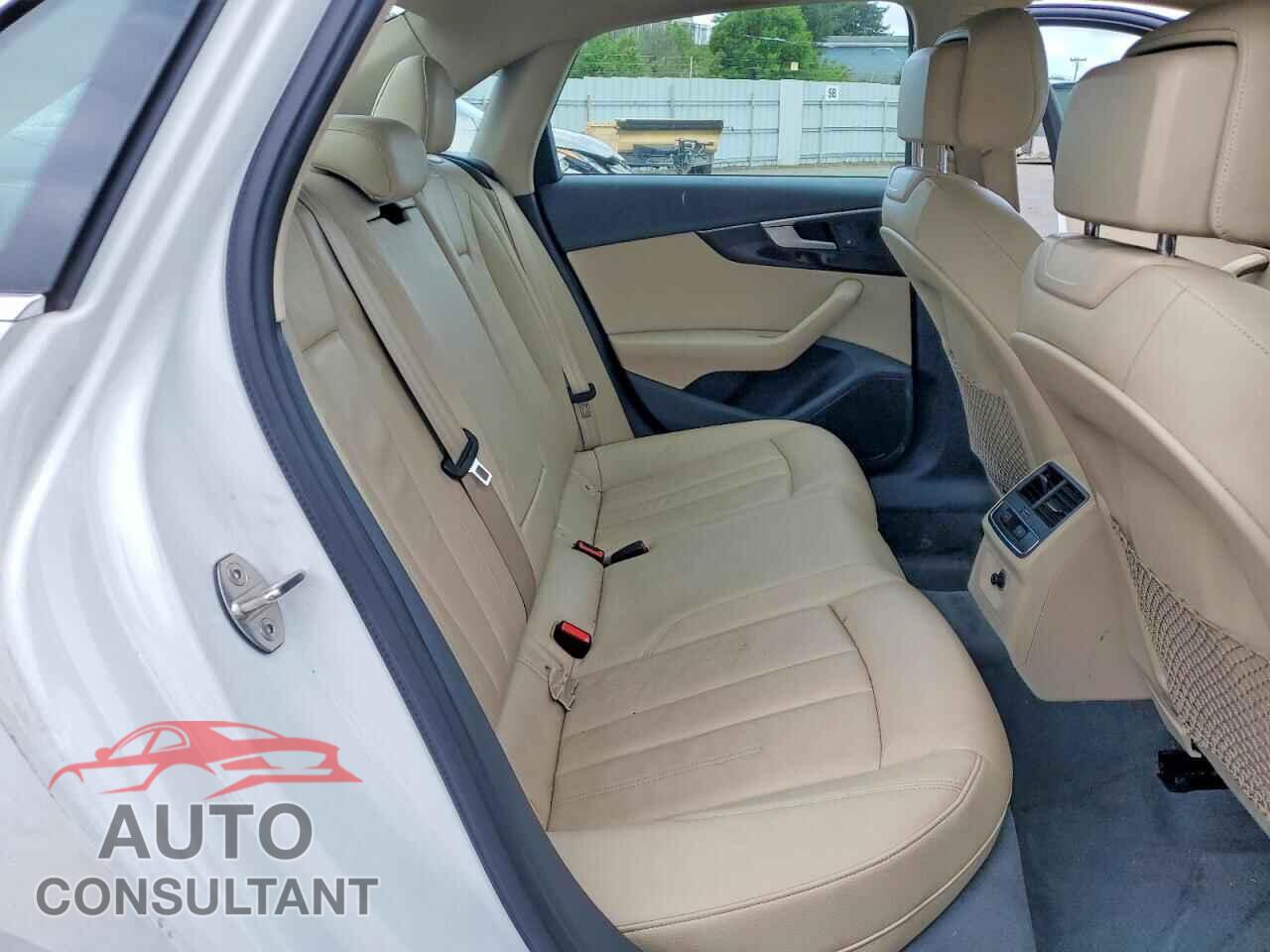 AUDI A4 2019 - WAUGMAF45KA023030