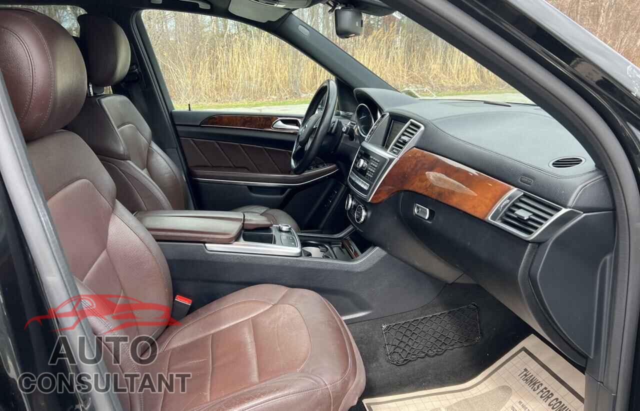 MERCEDES-BENZ GL-CLASS 2015 - 4JGDF7DE0FA462698