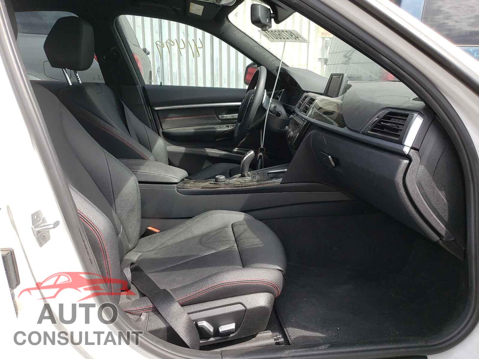 BMW 3 SERIES 2016 - WBA8E9G5XGNU29005