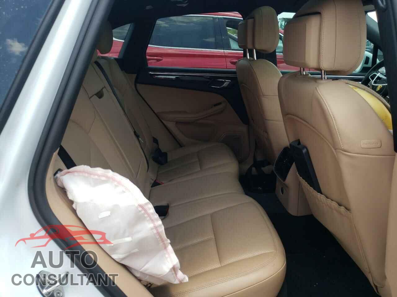 PORSCHE MACAN 2021 - WP1AA2A57MLB14183