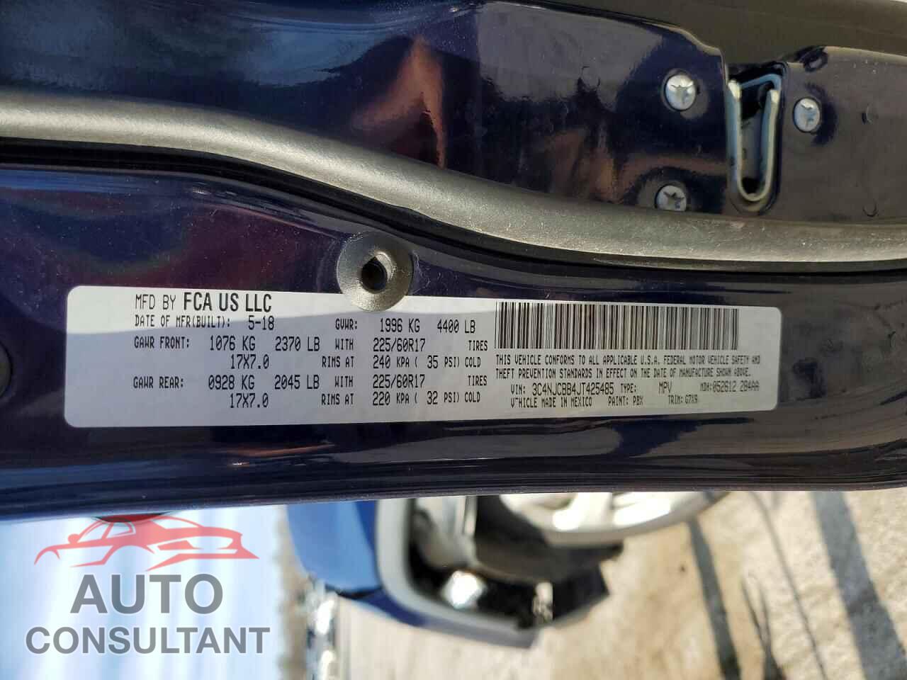 JEEP COMPASS 2018 - 3C4NJCBB4JT425485