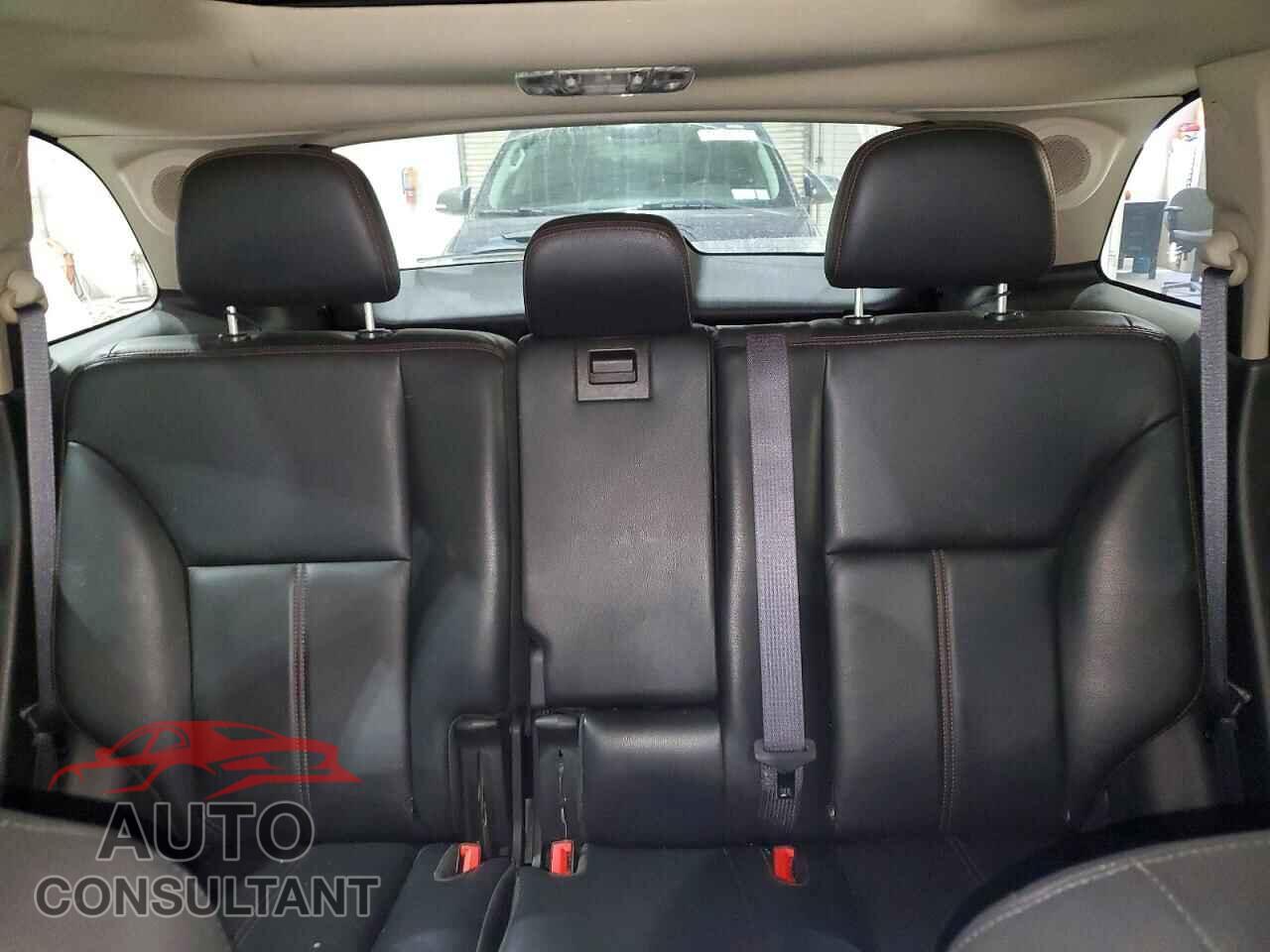 FORD EDGE 2011 - 2FMDK4KC0BBB29122