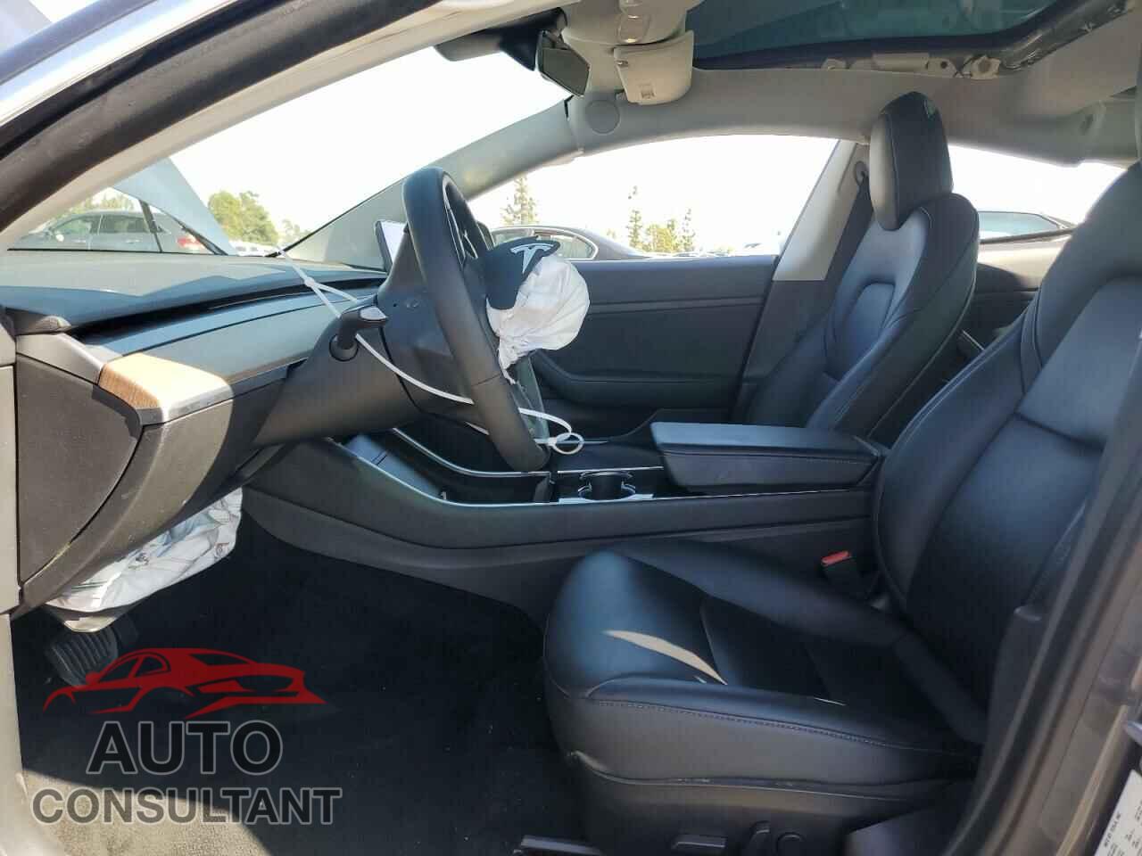 TESLA MODEL 3 2020 - 5YJ3E1EA3LF661047