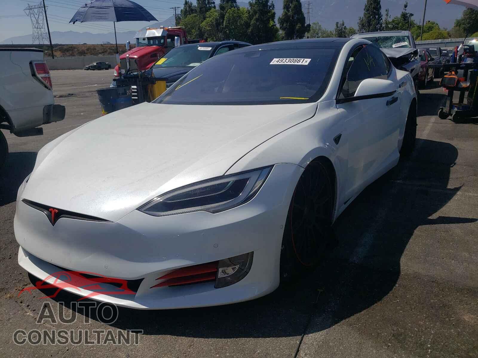 TESLA MODEL S 2016 - 5YJSA1E48GF143586