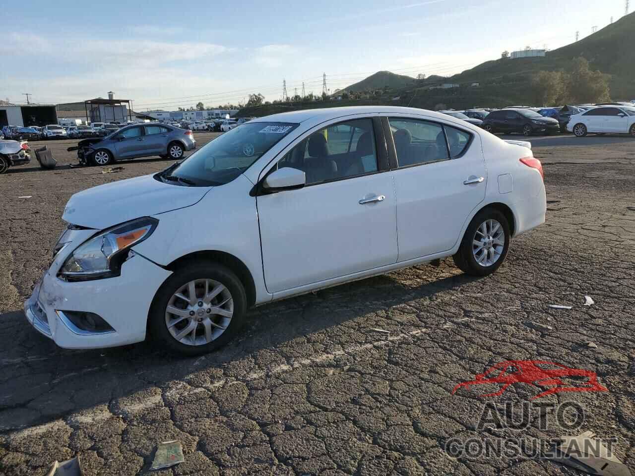 NISSAN VERSA 2018 - 3N1CN7AP4JL807082