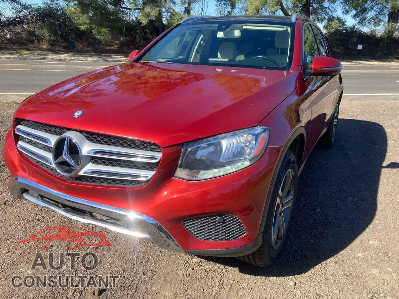 MERCEDES-BENZ GLC-CLASS 2017 - WDC0G4JB0HF122430