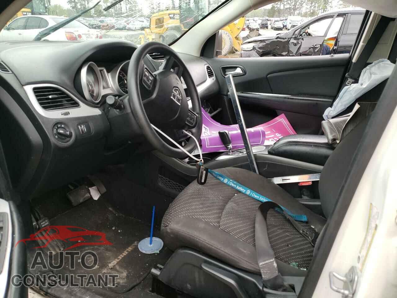 DODGE JOURNEY 2017 - 3C4PDCBG7HT566329