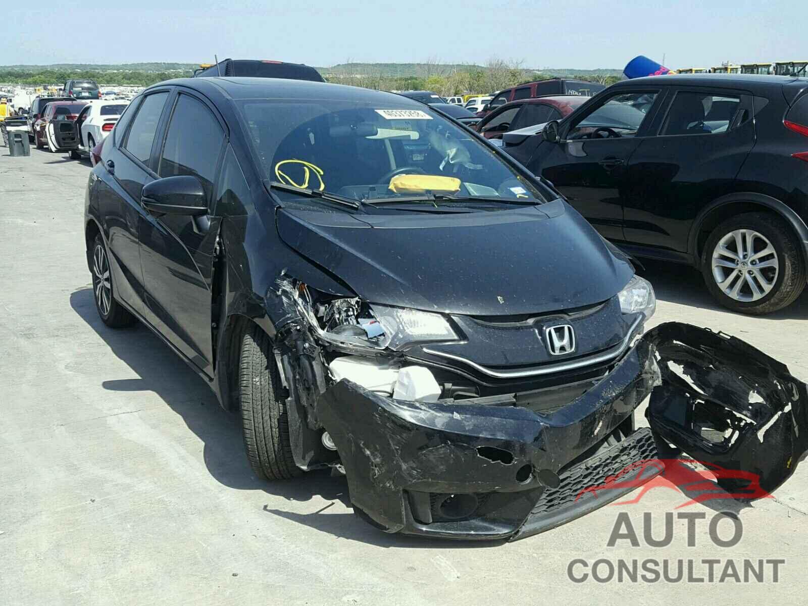 HONDA FIT 2016 - JHMGK5H9XGS014557