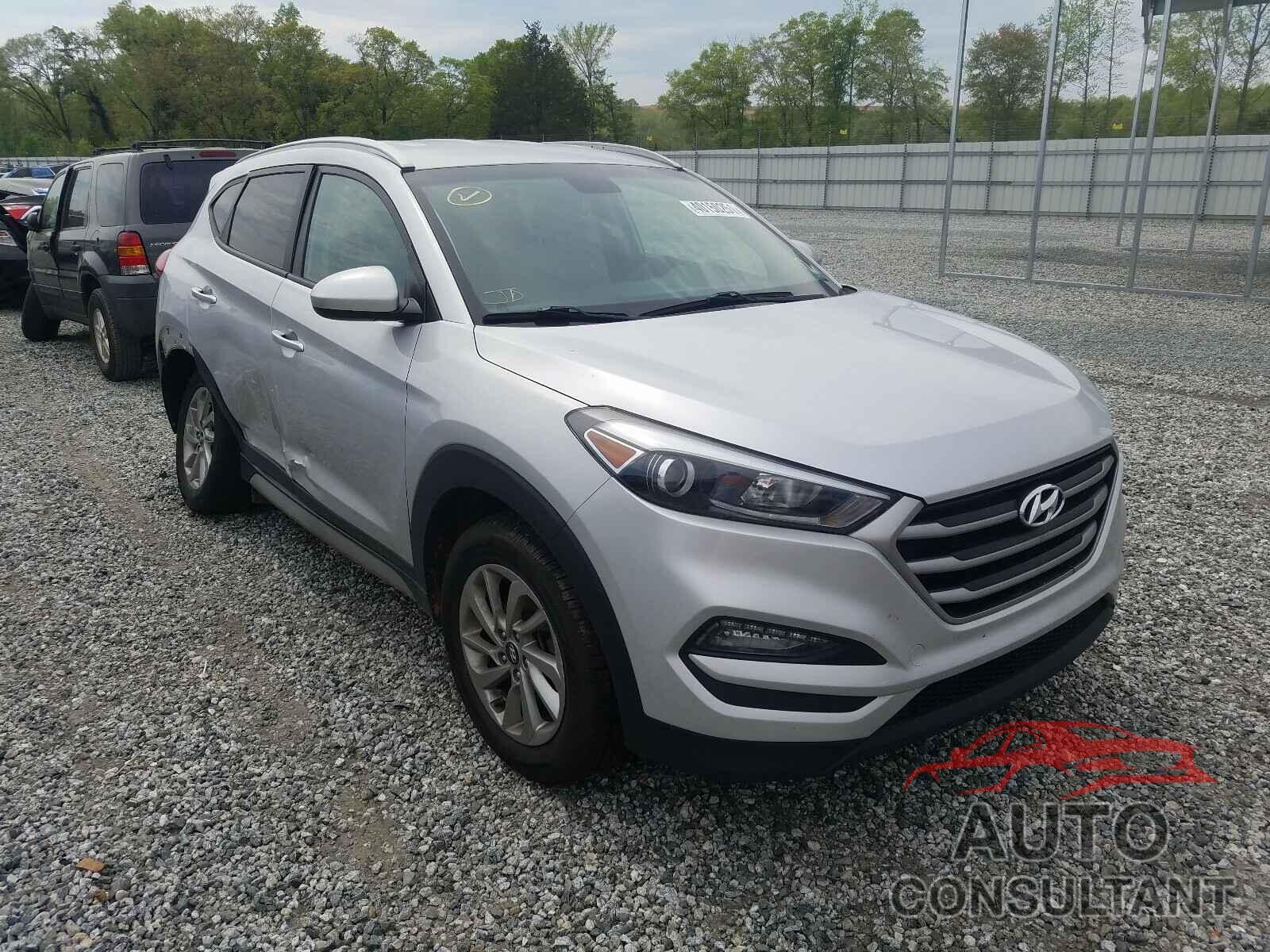 HYUNDAI TUCSON 2018 - KM8J33A49JU660011