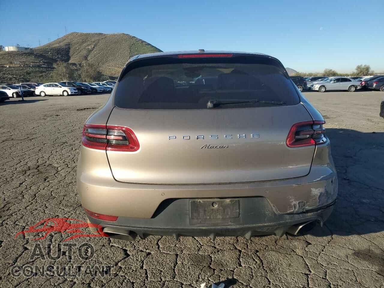 PORSCHE MACAN 2018 - WP1AA2A59JLB01382
