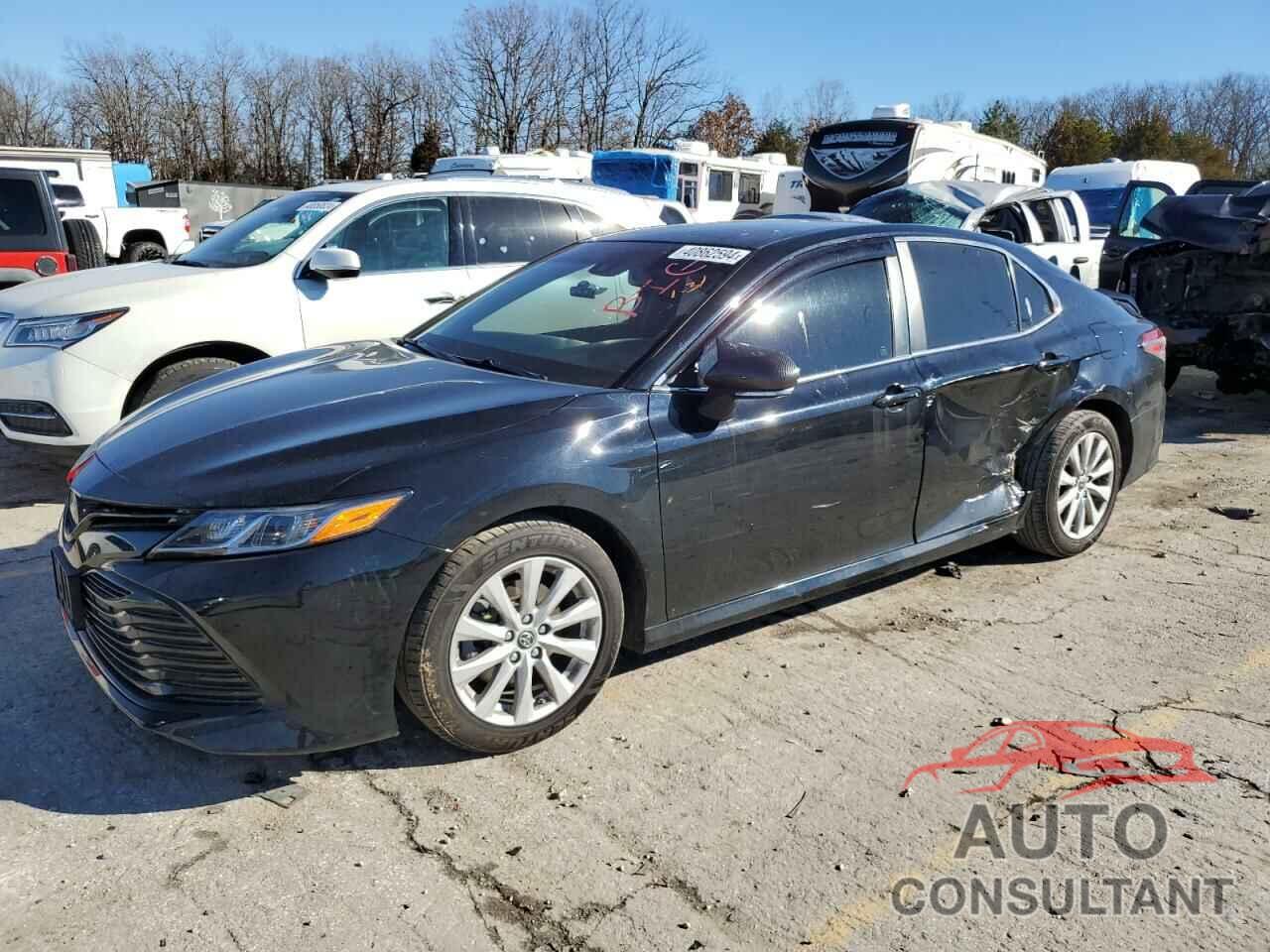 TOYOTA CAMRY 2018 - JTNB11HK4J3003447