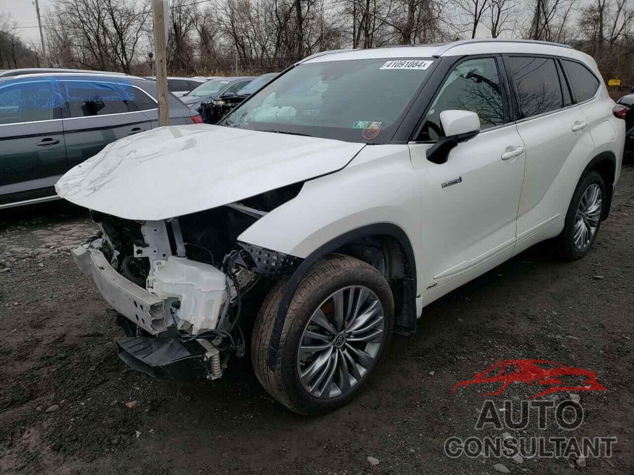 TOYOTA HIGHLANDER 2021 - 5TDEBRCH4MS033284