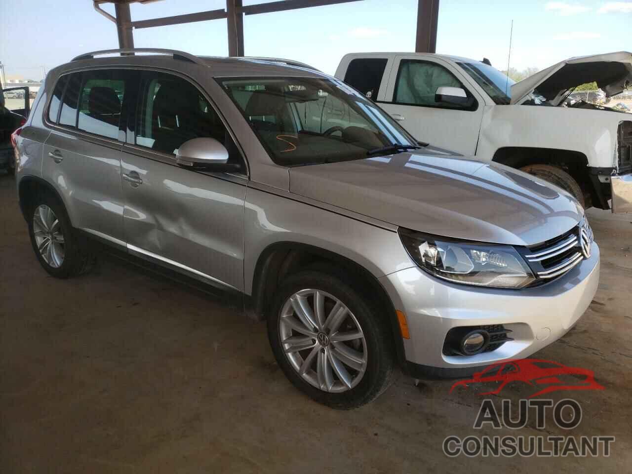 VOLKSWAGEN TIGUAN 2016 - WVGAV7AX0GW540672