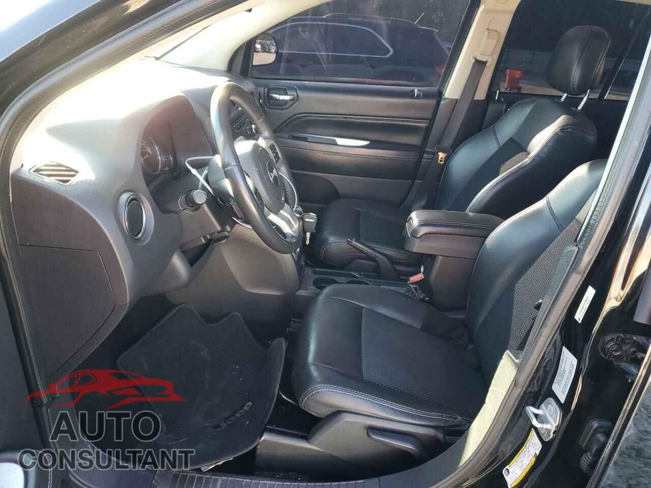 JEEP COMPASS 2015 - 1C4NJCEB7FD328676
