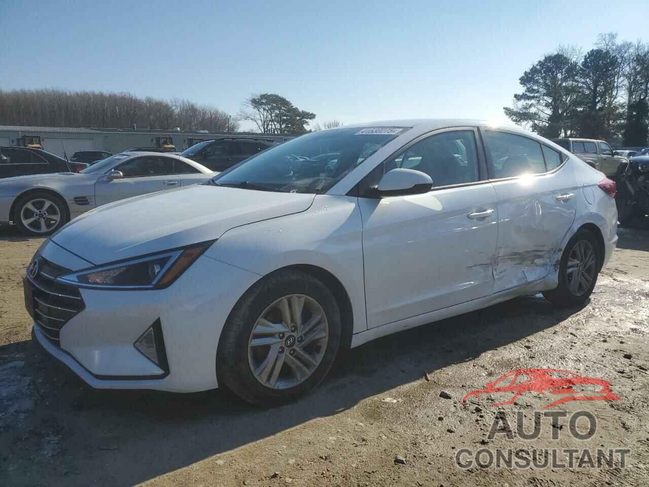 HYUNDAI ELANTRA 2020 - 5NPD84LF4LH541996