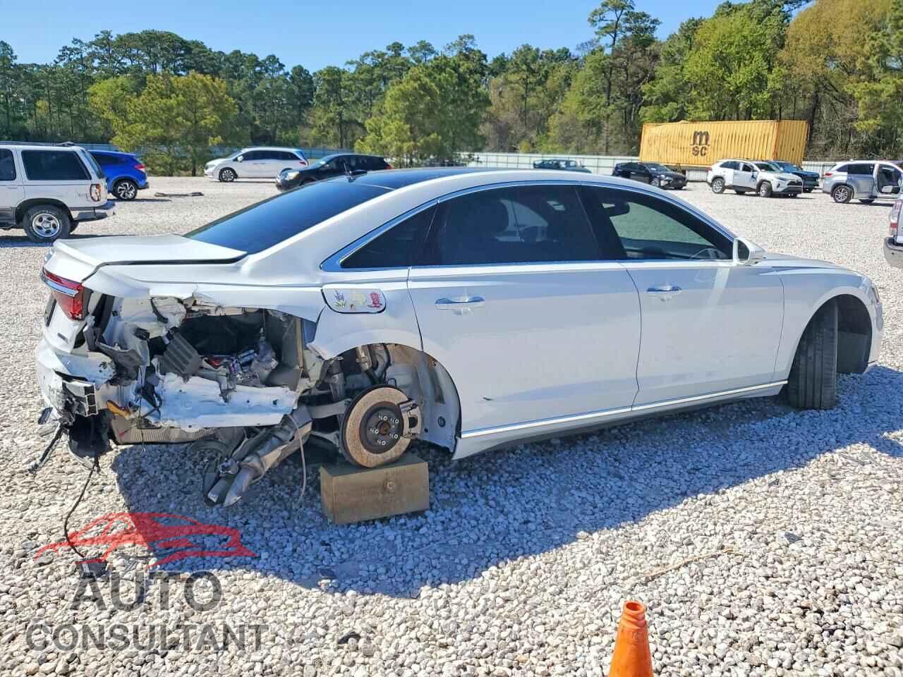 AUDI A8 2019 - WAU8DAF84KN021043