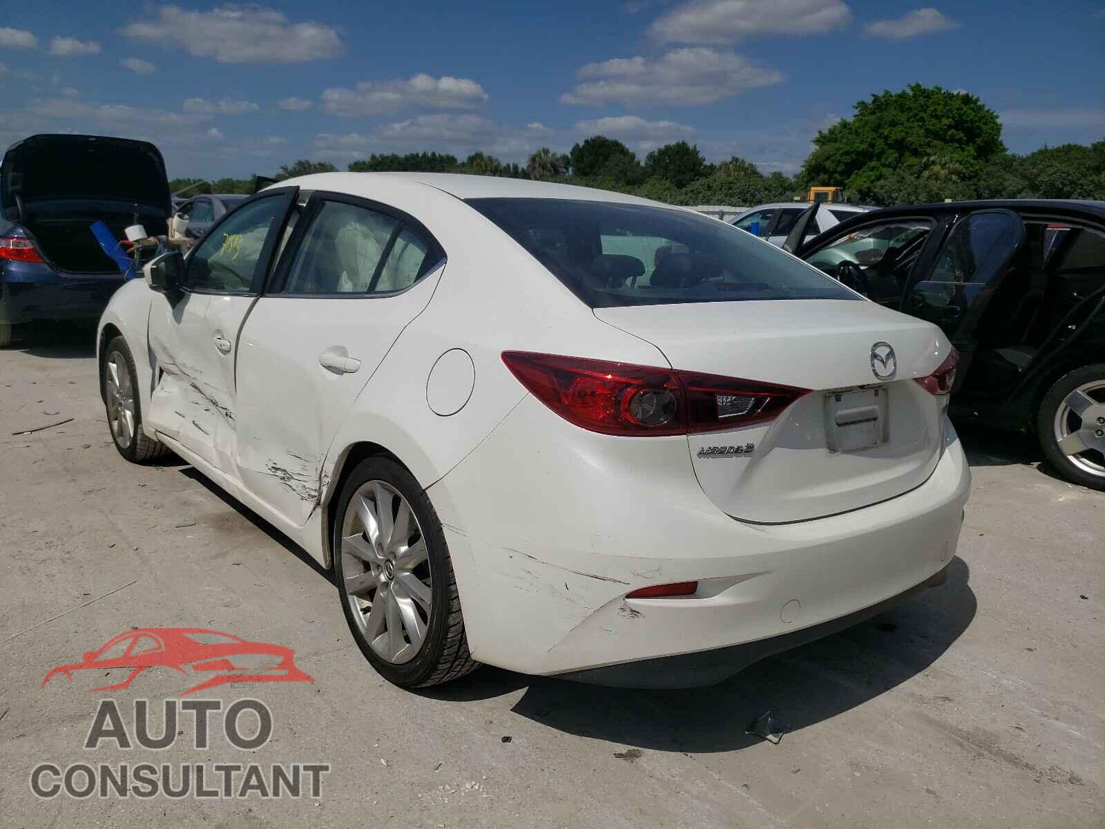 MAZDA 3 2017 - 3MZBN1V75HM123045