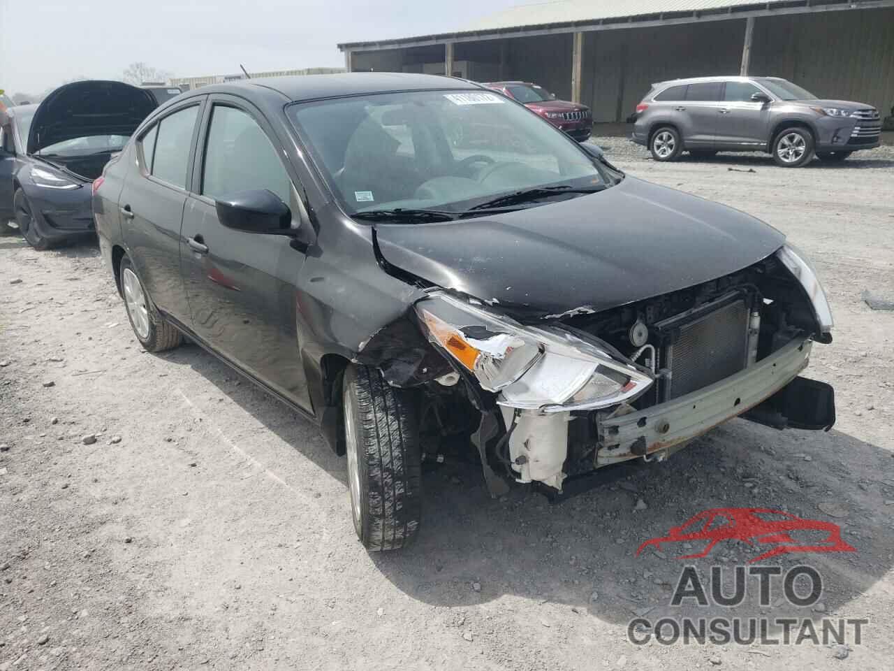NISSAN VERSA 2017 - 3N1CN7AP9HL904482