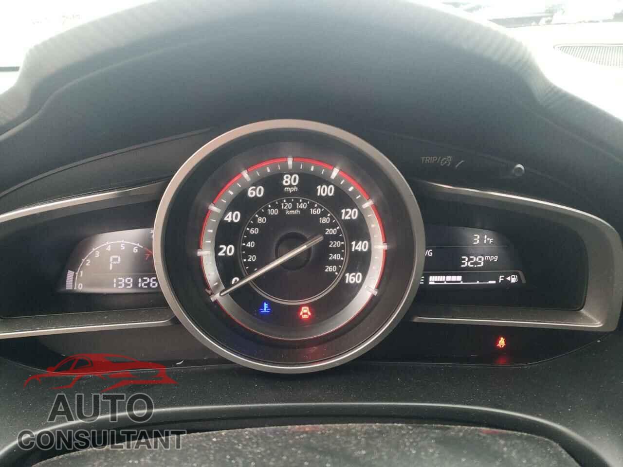 MAZDA 3 2015 - 3MZBM1U7XFM165874