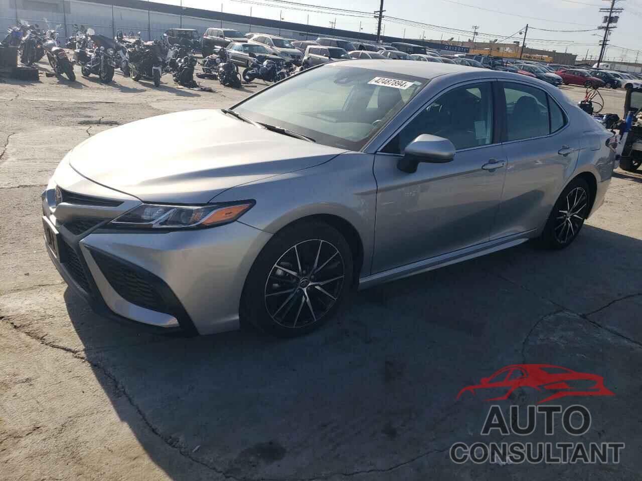 TOYOTA CAMRY 2021 - 4T1G11AK5MU483397