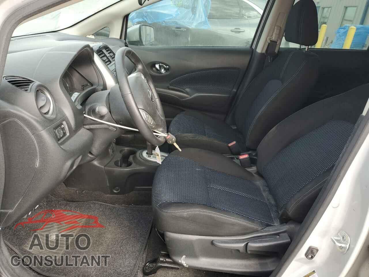 NISSAN VERSA 2017 - 3N1CE2CP3HL354521
