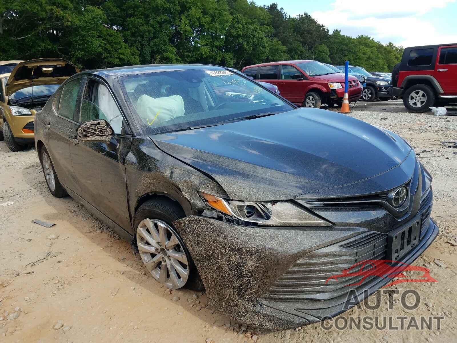 TOYOTA CAMRY 2019 - 4T1B11HK7KU239196