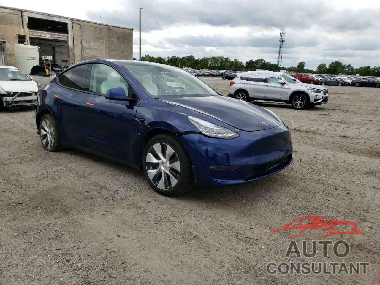 TESLA MODEL Y 2021 - 5YJYGAEE1MF121426