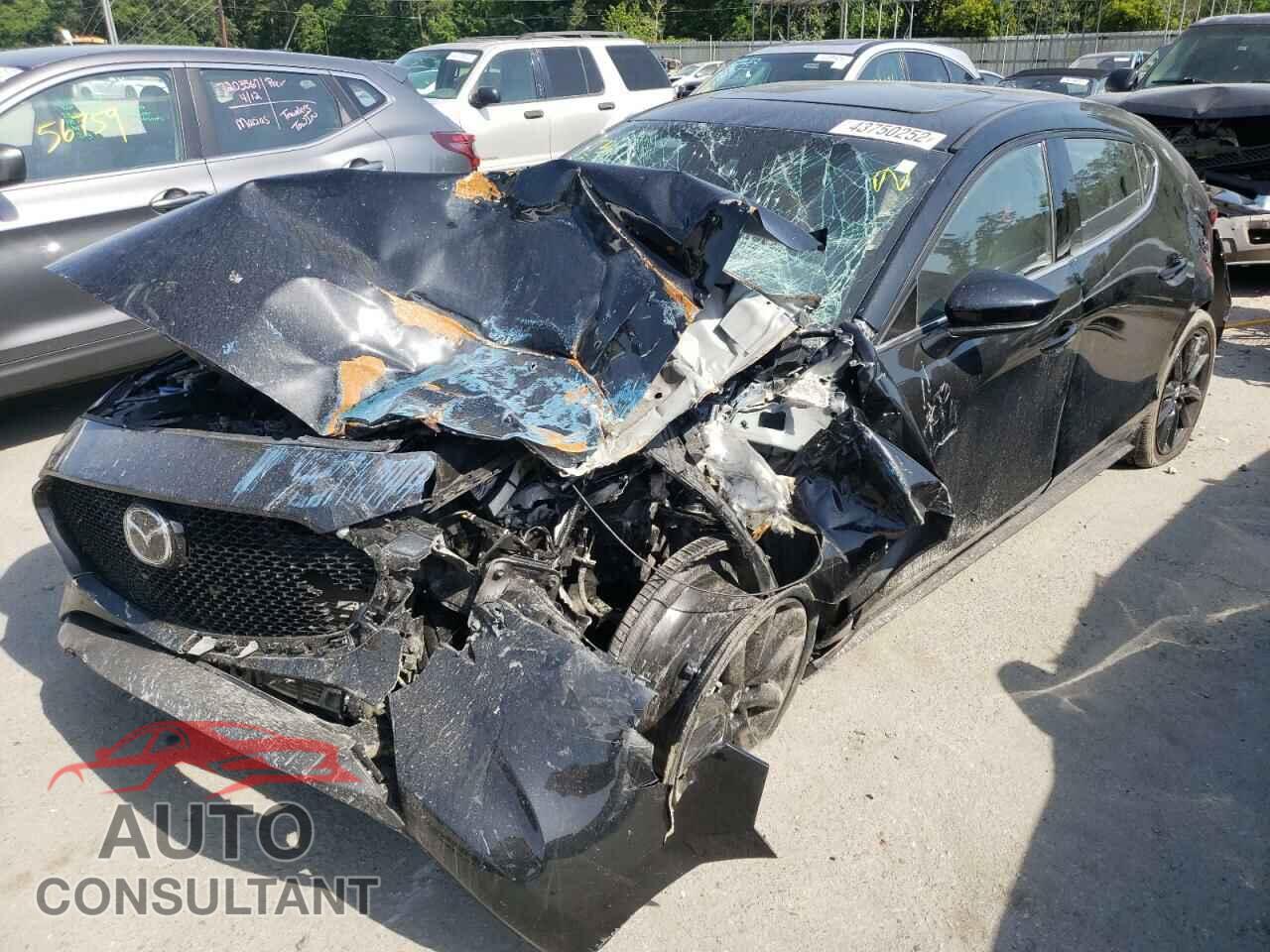 MAZDA 3 2021 - JM1BPBML9M1348917