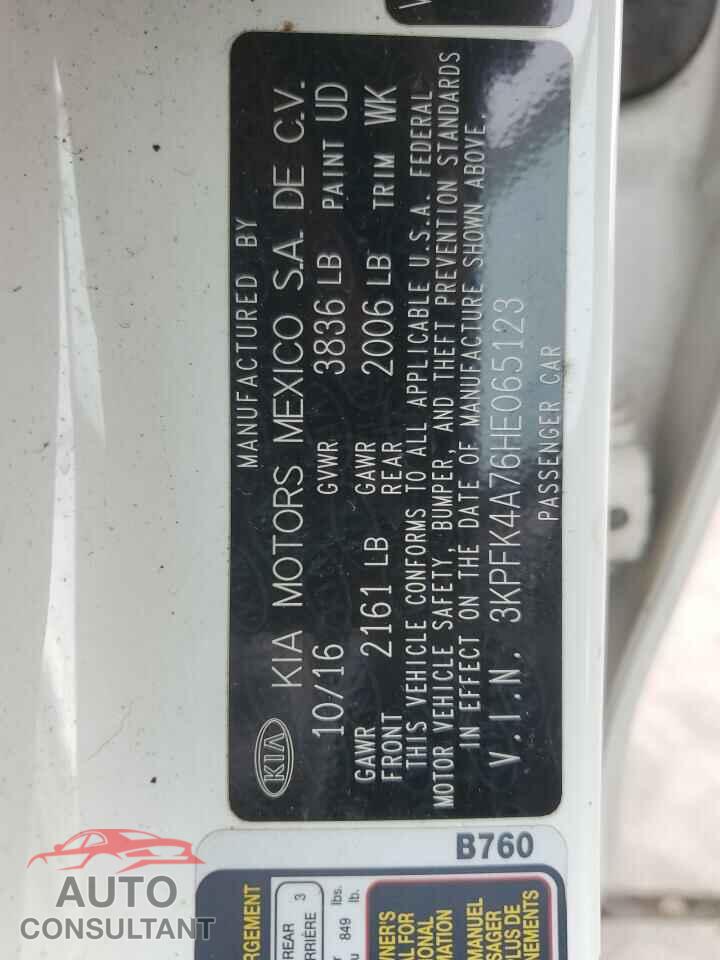 KIA FORTE 2017 - 3KPFK4A76HE065123