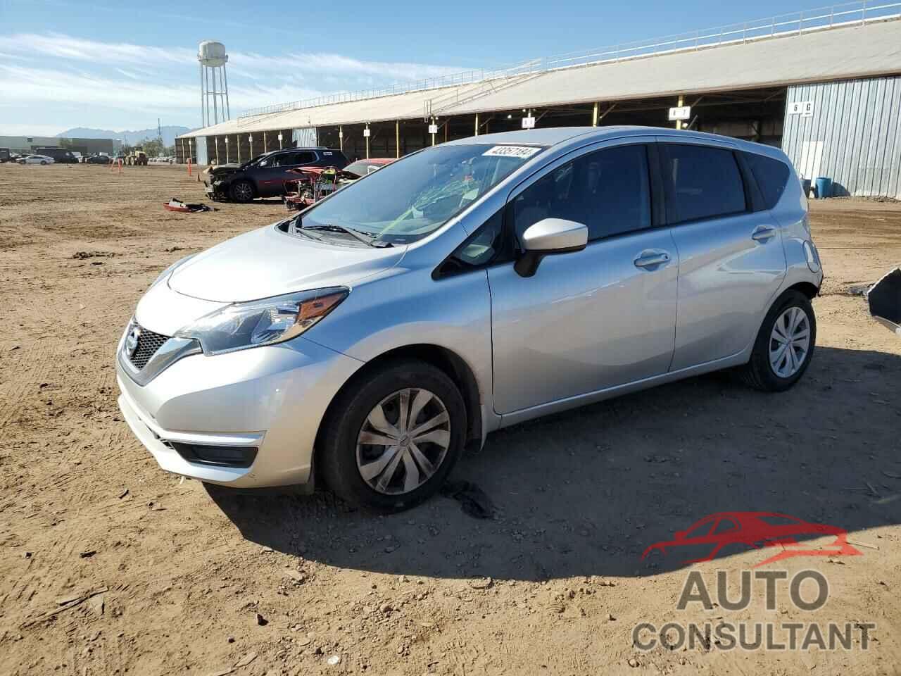 NISSAN VERSA 2018 - 3N1CE2CP1JL355558